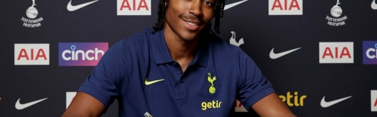 世界杯比赛视频-斯彭斯：安菲尔德拿分意义非凡，里沙利松是热刺关键先生