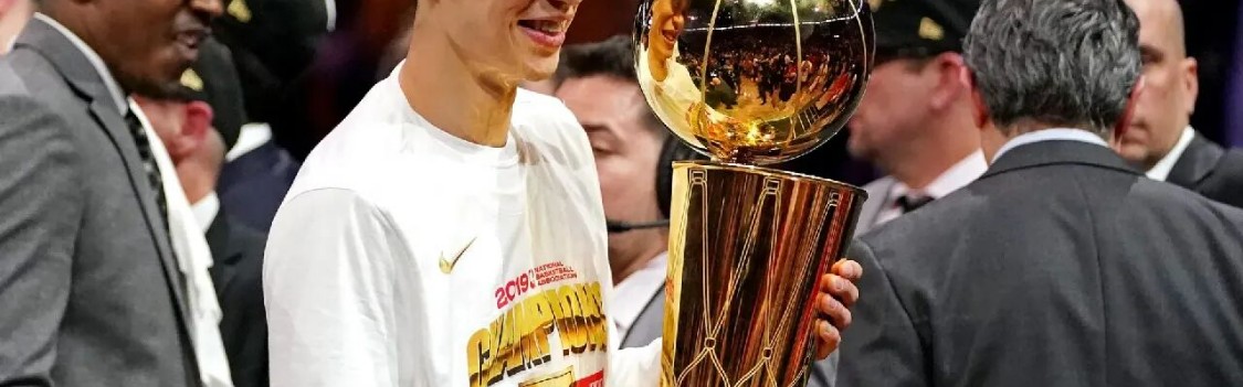 世界杯直播-破防！林书豪自曝NBA生涯真相，放弃700万+场均20+，依然被拒